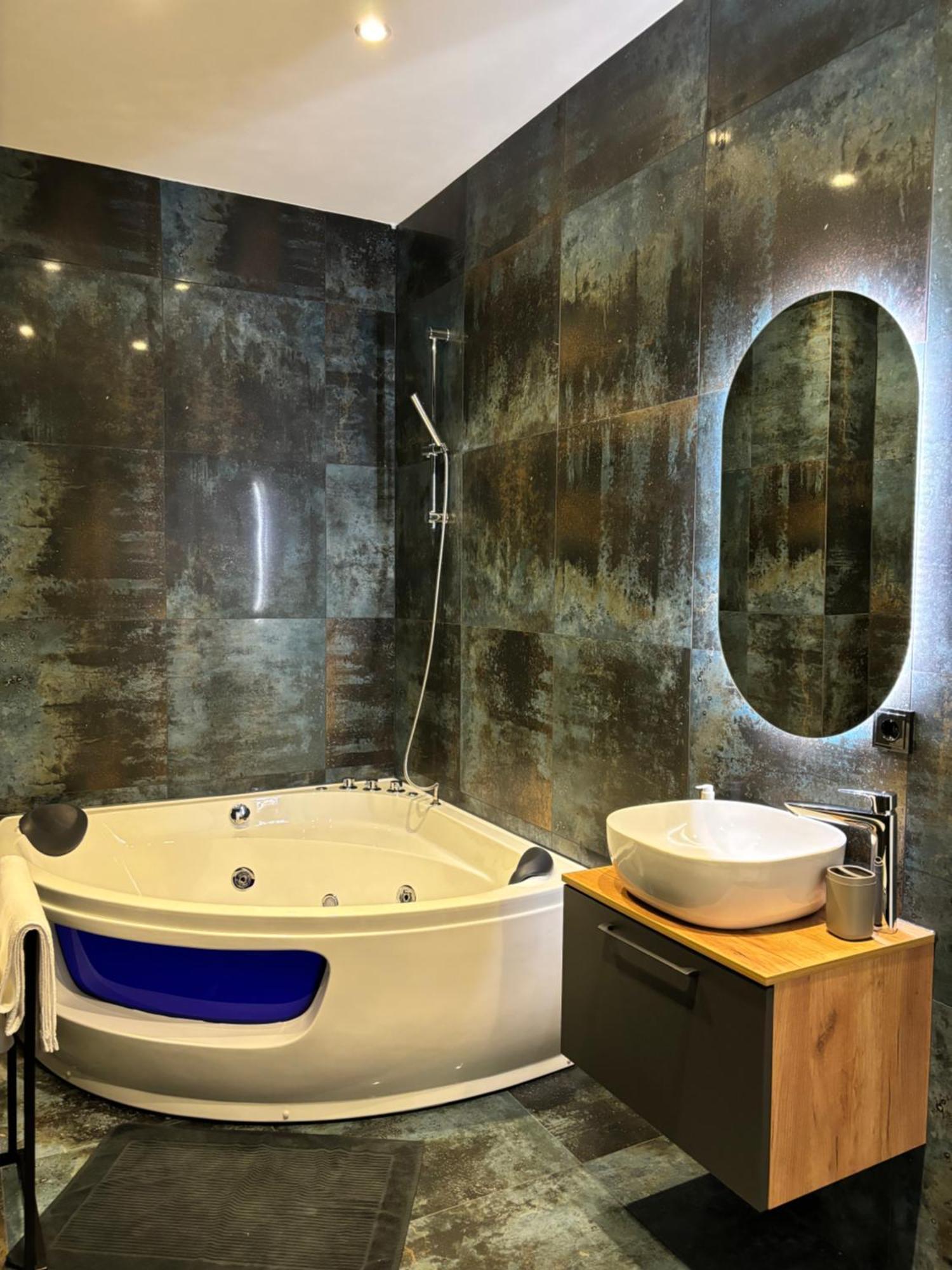 Luxus Apartment Mit Whirlpool In Kiel Dış mekan fotoğraf